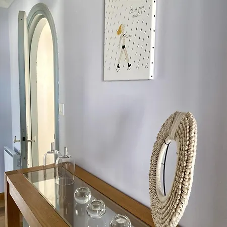 L Oiseau Villa *